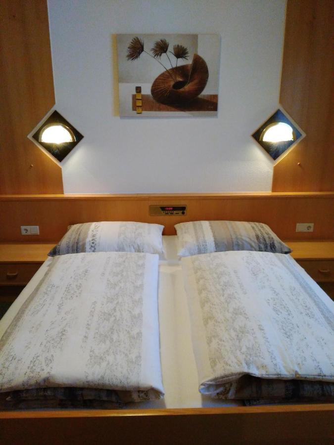 Bed and Breakfast Haus Edelweiss à Jerzens Extérieur photo